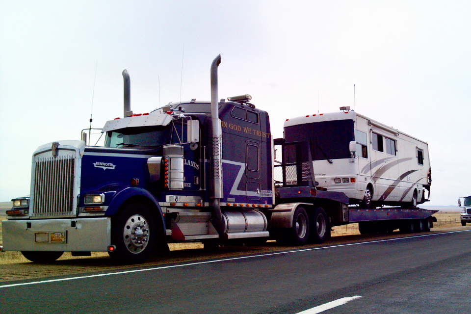 Heavy Duty Flatbed Towing